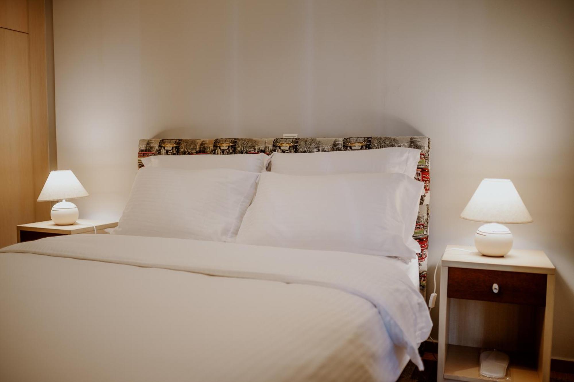 Cozy & Relaxing Apartments-Agia Paraskevi Athén Kültér fotó